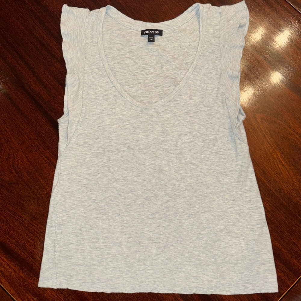 🩶 Express - Women’s Ruffle-Sleeve Tee 🩶